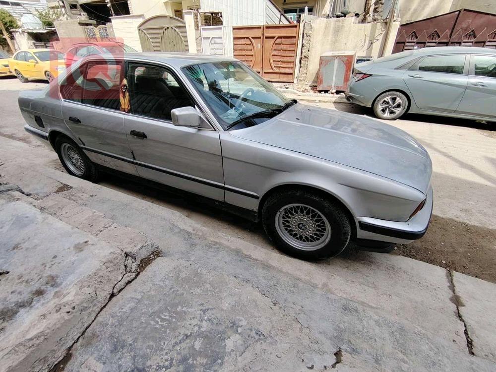 بي ام دبليو الفئة 5
